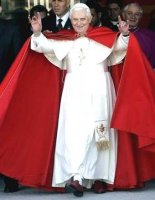 Pope_Ratzinger_handsign2_20_09.jpg